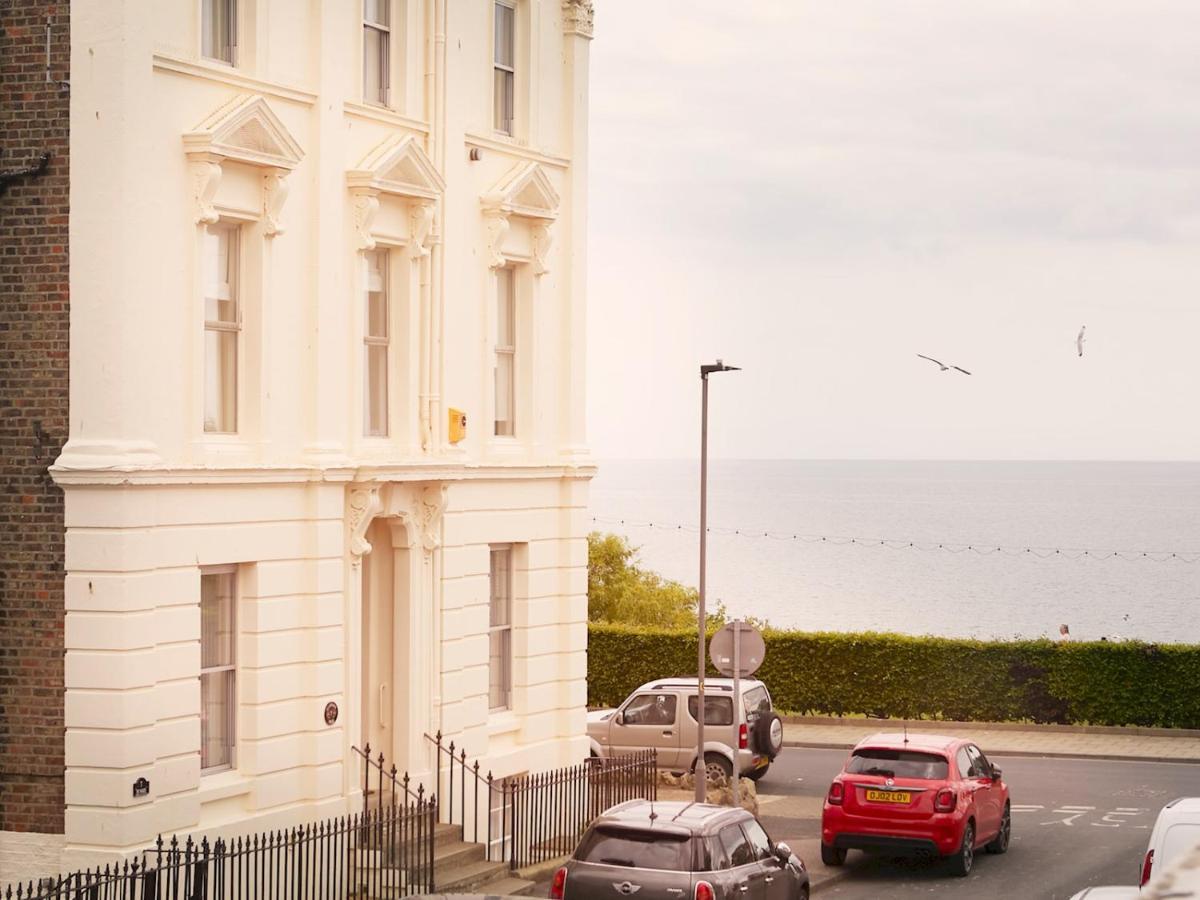 Pass The Keys Amazing 2 Bedroom Home In The Seaside Town Filey Esterno foto